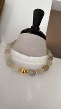 Load image into Gallery viewer, Stone necklace