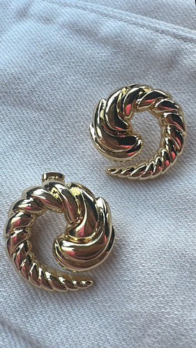 Spiral earrings