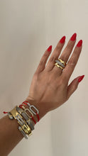 Load image into Gallery viewer, Bracelet red