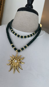 Necklace flower gold