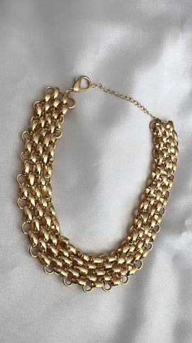 Gold mesh necklace