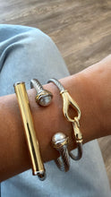 Load image into Gallery viewer, Pearl bangle