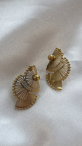 Earrings gold