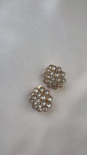 Earrings flowers