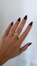 Load image into Gallery viewer, Gold ring lines