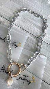 Chain two tone & pearl