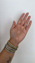 Load image into Gallery viewer, Bangle thin gold