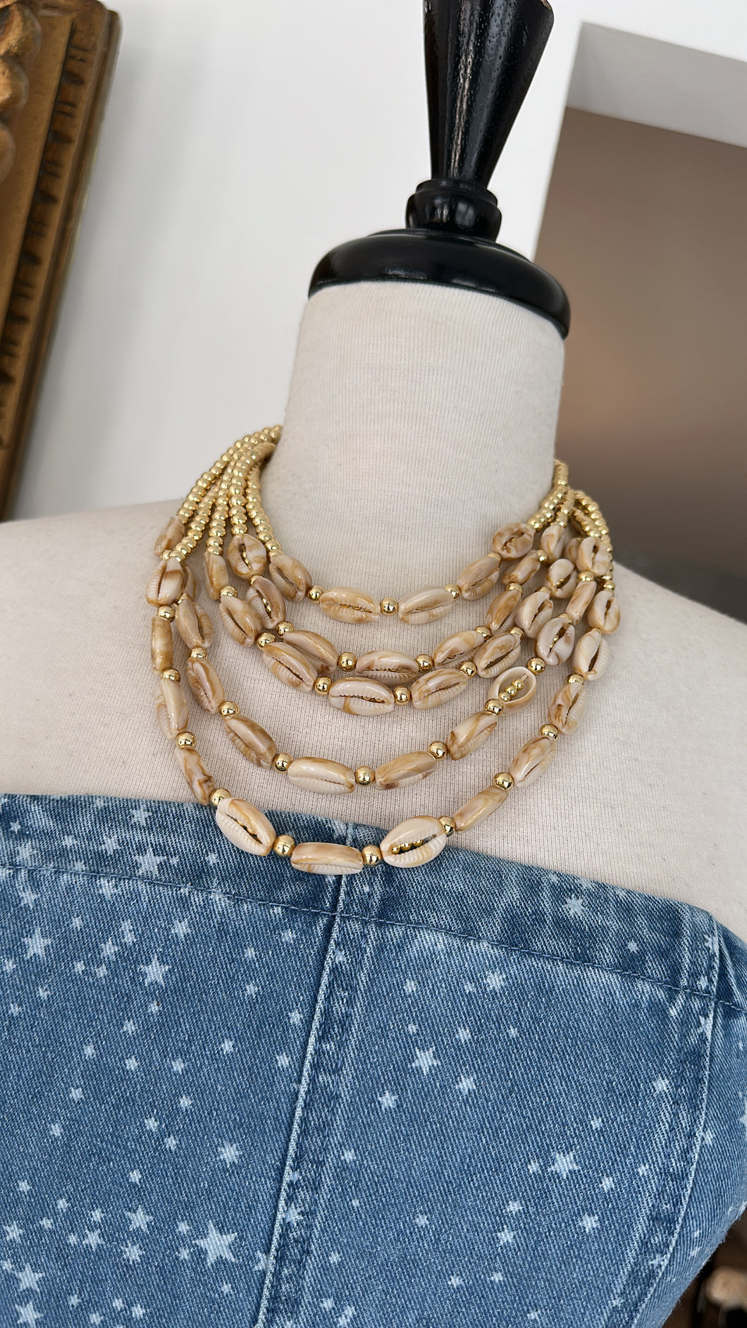 Caracol necklace