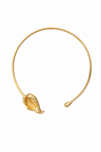 Load image into Gallery viewer, Flower necklace