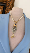 Load image into Gallery viewer, Fish &amp; pearl necklace