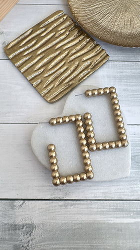 Earrings matte gold